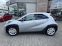Toyota Aygo X MT-FIRST STOELVERW APPLE/ANDROID 17" LM-VELGEN CLIMA AD-CRUISE PRIVACY-GLASS