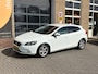 Volvo V40 1.6 T2 MOMENTUM NAVI/LMV