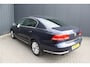Volkswagen Passat 1.6 TDI Comfortline Executive Edition Bluemotion NAVIGATIE - SCHUIFDAK - PDC - CRUISE CONTROL