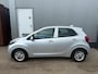 Kia Picanto 1.0 DPi DynamicLine / APPLE CARPLAY / 1E EIGENAAR / NAVIGATIE / ACHTERUITRIJCAMERA / CRUISE CONTROL / AIRCO / NL-AUTO
