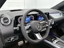 Mercedes-Benz GLA 250 e Business Solution AMG | Premium Plus pakket | Panoramaschuifdak | Kofferdrempel in chroom | Dakrailing | Stuurschakelpaddles | Smartphone Integratie |
