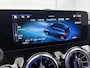 Mercedes-Benz GLA 250 e Business Solution AMG | Premium Plus pakket | Panoramaschuifdak | Kofferdrempel in chroom | Dakrailing | Stuurschakelpaddles | Smartphone Integratie |