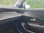 Peugeot e-208 EV Allure 50 kWh 3D-cockpit | Stoelverwarming | parkeercamera