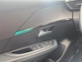 Peugeot e-208 EV Allure 50 kWh 3D-cockpit | Stoelverwarming | parkeercamera