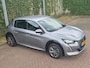 Peugeot e-208 EV Allure 50 kWh 3D-cockpit | Stoelverwarming | parkeercamera