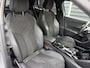 Peugeot e-2008 GT Pack 50 kWh 136PK Automaat Navigatie, Achteruitrijcamera, Keyless, Stoelverwarming, Adaptieve Cruise Control