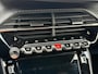 Peugeot e-2008 GT Pack 50 kWh 136PK Automaat Navigatie, Achteruitrijcamera, Keyless, Stoelverwarming, Adaptieve Cruise Control
