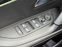Peugeot e-2008 GT Pack 50 kWh 136PK Automaat Navigatie, Achteruitrijcamera, Keyless, Stoelverwarming, Adaptieve Cruise Control