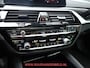 BMW 5-Serie 530d xDrive Luxery Line SCHUIFDAK / CRUISE / CARPLAY / SPORTLEER / NAVI
