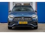 Mercedes-Benz GLA 200 AMG Line | Pano | 20'' | Matrix LED | Camera | Sfeer | Elektrisch verstelbare stoel(en) met geheugen | AMG-styling | Achteruitrijcamera | Elektrisch bedienbare achterklep