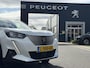 Peugeot e-2008 Allure Pack 50 kWh 136PK Automaat Trekhaak, Navigatie, Achteruitrijcamera, Keyless, Parkeersensoren, Apple Carplay, Android Auto