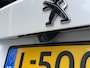 Peugeot e-2008 Allure Pack 50 kWh 136PK Automaat Trekhaak, Navigatie, Achteruitrijcamera, Keyless, Parkeersensoren, Apple Carplay, Android Auto
