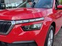 Skoda Kamiq 1.0 TSI 110pk DSG Business Edition | Origineel NL | Navi | Apple Carplay+Android Auto | Clima | Adap.Cruise | Led Koplampen | Stoelverwarming | Pdc V+A | Privacy Glass | 16''lm | Trekhaak