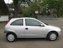 Opel Corsa 1.2-16V Comfort goedkope auto met nieuwe apk!
