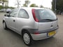 Opel Corsa 1.2-16V Comfort goedkope auto met nieuwe apk!