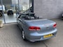 Volkswagen Eos 1.4 TSI Highline Cruise control - Navigatie - Voorstoelen verwarmd - Parkeersensor achter - Licht metalen velgen 17 inch - Mistlampen voor - Elektrische ramen - Radio/cd speler - Regensensor - Start/stop systeem - Stuur leder - Stuur multifunctioneel