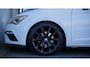 SEAT Leon ST 1.5 TSI FR Ultimate Black Edition AUTOMAAT-AMBIANCE-ACC-ALCANTARA-CAMERA-FULL LED-KEYLESS-PANORAMA-VIRTUEEL
