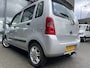 Suzuki Wagon R+ 1.3 S-Limited Achterspoiler - Centrale vergrendeling - Dakrails - Elektrische ramen voor - Getint glas - Licht metalen velgen - mistlampen voor