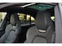 Porsche Macan 4S 516pk Pano Luchtvering Achterasbesturing PassangerDisplay Trekhaak 18-weg Stoelventilatie