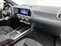 Mercedes-Benz EQA 250+ Business Solution AMG 71 kWh | Nightpakket | Panoramaschuifdak | Smartphone integratie | PARKTRONIC | Sfeerverlichting | Burmester Surround Sound |