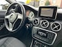 Mercedes-Benz A-klasse 180 Ambition Aut. Xenon Navi Trekhaak NAP NL-Auto Dealeronderhouden!