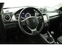 Suzuki Vitara 1.4 Boosterjet Select Smart Hybrid | Adaptive Cruise Control | Achteruitrijcamera | Stoelverwarming | Apple Carplay | Android Auto | Trekhaak |