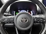 Toyota Yaris Cross 1.5 Hybrid 115 First Edition Comfort Pack | BTW voertuig | Dodehoek detectie | Stoel+stuurverwarming | Parkeersensoren voor+achter | Cruise control adaptive | Climate control | Apple CarPlay/android auto |