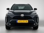 Toyota Yaris Cross 1.5 Hybrid 115 First Edition Comfort Pack | BTW voertuig | Dodehoek detectie | Stoel+stuurverwarming | Parkeersensoren voor+achter | Cruise control adaptive | Climate control | Apple CarPlay/android auto |