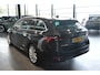 Skoda Octavia Combi 2.0 TDI Style navi keyless camera trekhaak 18 inch !!