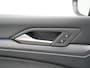 Volkswagen Golf 1.4 eHybdrid Style Adaptive cruise / Navi / Parkeersensoren / Sfeerverlichting