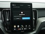 Volvo XC60 2.0 T6 RECHARGE 350PK AWD PLUS BLACK EDITION AUT8 | 360 camera | Voorruitverwarming | Pilot Assist