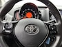 Toyota Aygo 1.0 VVT-i x-play Automaat | Premium uitvoering || Parkeersensoren voor en achter | Parkeersensoren voor en achter |