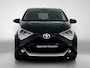 Toyota Aygo 1.0 VVT-i x-play Automaat | Premium uitvoering || Parkeersensoren voor en achter | Parkeersensoren voor en achter |