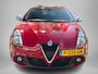 Alfa Romeo Giulietta 1.4 Turbo 170pk MultiAir Super | Automaat | Navigatie | Climate control | Parkeersensoren voor + achter | Stoelverwarming |