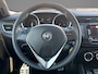 Alfa Romeo Giulietta 1.4 Turbo 170pk MultiAir Super | Automaat | Navigatie | Climate control | Parkeersensoren voor + achter | Stoelverwarming |