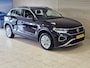Volkswagen T-Roc 1.0 TSI (110Pk) Life LED Trekhaak Géén Afleverkosten