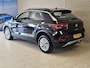 Volkswagen T-Roc 1.0 TSI (110Pk) Life LED Trekhaak Géén Afleverkosten