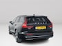 Volvo V60 T8 Plug-in hybrid AWD Ultra Dark | SOH 97% | Panoramadak | Parkeercamera | Head-up Display | Harman Kardon | Stoel- en Stuurverwarming | Trekhaak