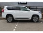 Toyota Land Cruiser 2.8 D-4D-F Professional Window Van 2e Paasdag open van 10:00 - 15:00 | Rijklaar | Trekhaak | Off-road pack | NL-auto | Leder | JBL | Keyless | Blind Spot | Camera's | Stoelkoeling-/verw. | PDC v+a