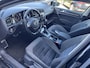 Volkswagen Golf Variant 1.2 TSI Highline Camera / Lmv / Pdc / Cruise / Nav / Clima