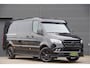 Mercedes-Benz Sprinter 319 3.0 CDI V6 L2H1 AUT. LED, 360 CAMERA, ADAPT. CRUISE, MBUX 10'', LEDER, NAVI, CLIMA, VOORRUIT VERWARMING, STOELVERWARMING