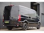 Mercedes-Benz Sprinter 319 3.0 CDI V6 L2H1 AUT. LED, 360 CAMERA, ADAPT. CRUISE, MBUX 10'', LEDER, NAVI, CLIMA, VOORRUIT VERWARMING, STOELVERWARMING