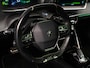 Peugeot 2008 1.2 PureTech GT Pack Sport (PANORAMADAK,APPLE CARPLAY,NAVI,CAMERA,STOELVERWARMING,GETINT,LEDER/ALCANTARA,LM VELGEN)