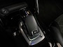 Peugeot 2008 1.2 PureTech GT Pack Sport (PANORAMADAK,APPLE CARPLAY,NAVI,CAMERA,STOELVERWARMING,GETINT,LEDER/ALCANTARA,LM VELGEN)