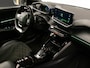 Peugeot 2008 1.2 PureTech GT Pack Sport (PANORAMADAK,APPLE CARPLAY,NAVI,CAMERA,STOELVERWARMING,GETINT,LEDER/ALCANTARA,LM VELGEN)