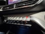 Peugeot 3008 1.2 GT HYBRIDE 4 Panorama Automaat navigatie, Climate 19 inch