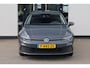 Volkswagen Golf 1.0 TSI Life Privacy glas, Ergo stoelen achteruitrijcamera (rear view), 3-zone climatronic, sfeerverlichting