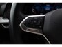 Volkswagen Golf 1.0 TSI Life 110PK / 81kW Privacy glas, Ergo stoelen met massage en geheugen, achteruitrijcamera (rear view), 3-zone climatronic, sfeerverlichting, carplay.