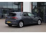 Volkswagen Golf 1.0 TSI Life 110PK / 81kW Privacy glas, Ergo stoelen met massage en geheugen, achteruitrijcamera (rear view), 3-zone climatronic, sfeerverlichting, carplay.
