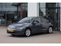 Volkswagen Golf 1.0 TSI Life Privacy glas, Ergo stoelen achteruitrijcamera (rear view), 3-zone climatronic, sfeerverlichting